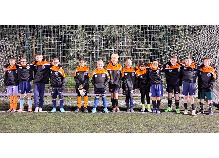 U11 Team Photo (1) U11 Team Photo (1)